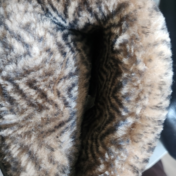 Ugg Australia Cora Leather Fold Over shearling Boots 2 in 1 look!! - Picture 12 of 12